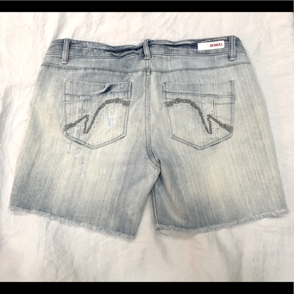 BONGO Junior's Frayed Hem Jean Shorts  size 9 excellent condition - Picture 5 of 10